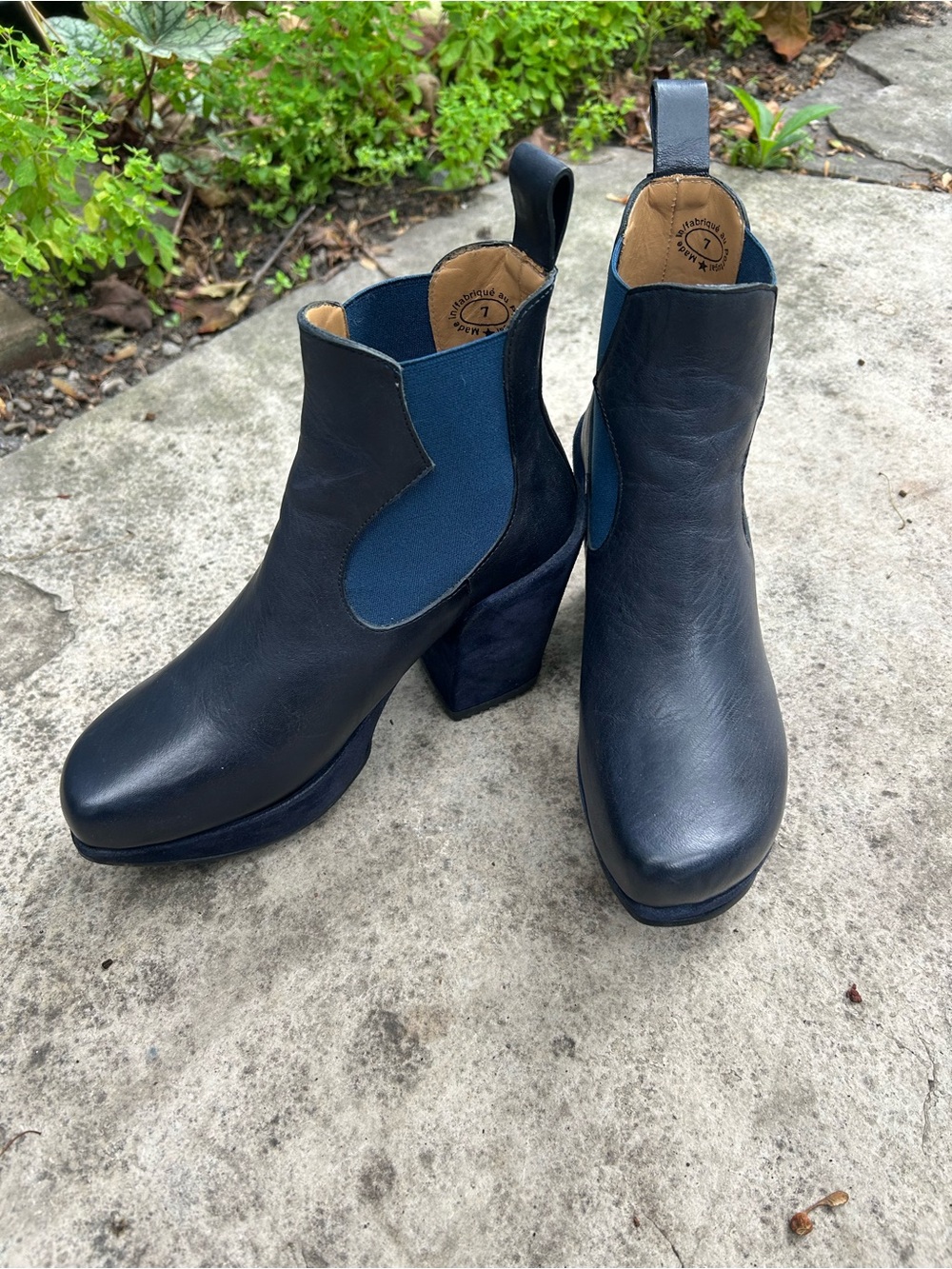 John Fluevog Prepare 2.0 Tracker Platform Chelsea Boot, size 7